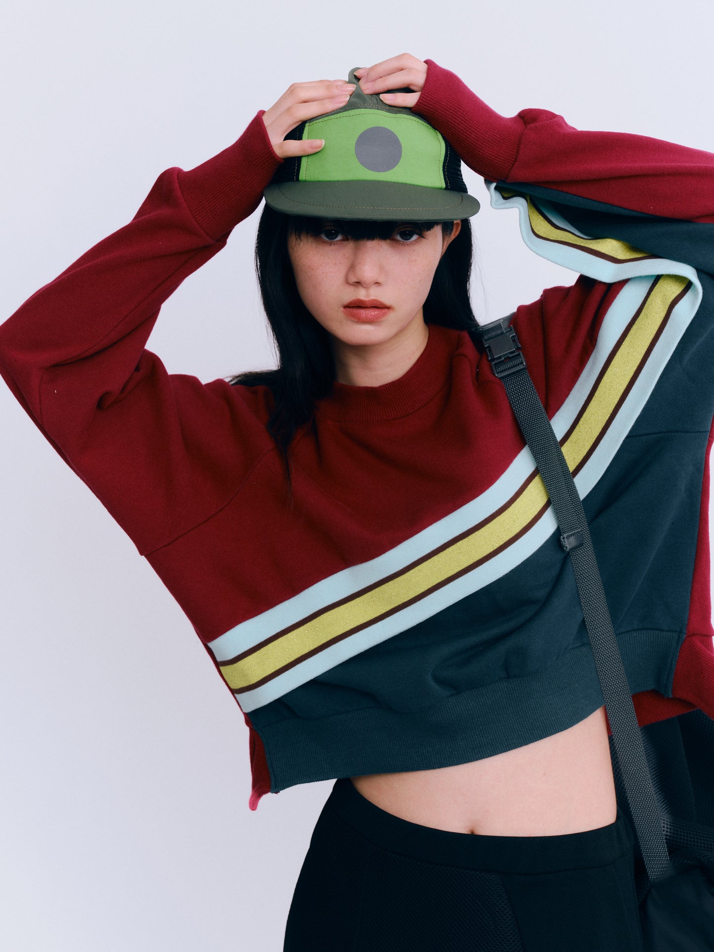 REFLECT CIRCLE MESH CAP