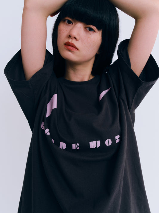 OVER ロゴTシャツ