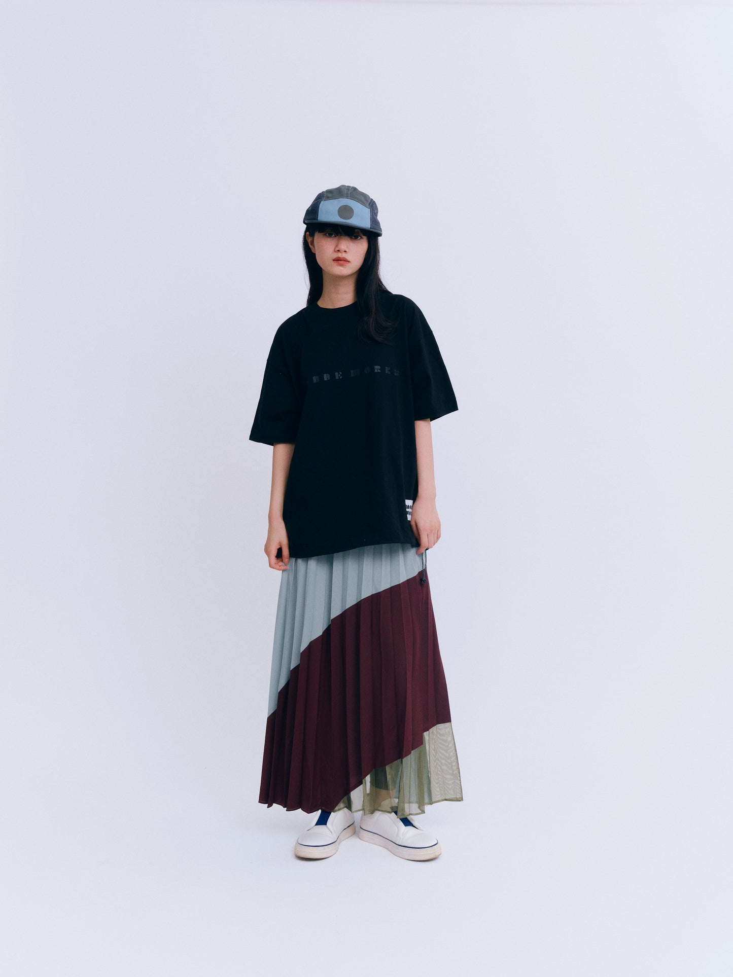 REFLECT CIRCLE MESH CAP