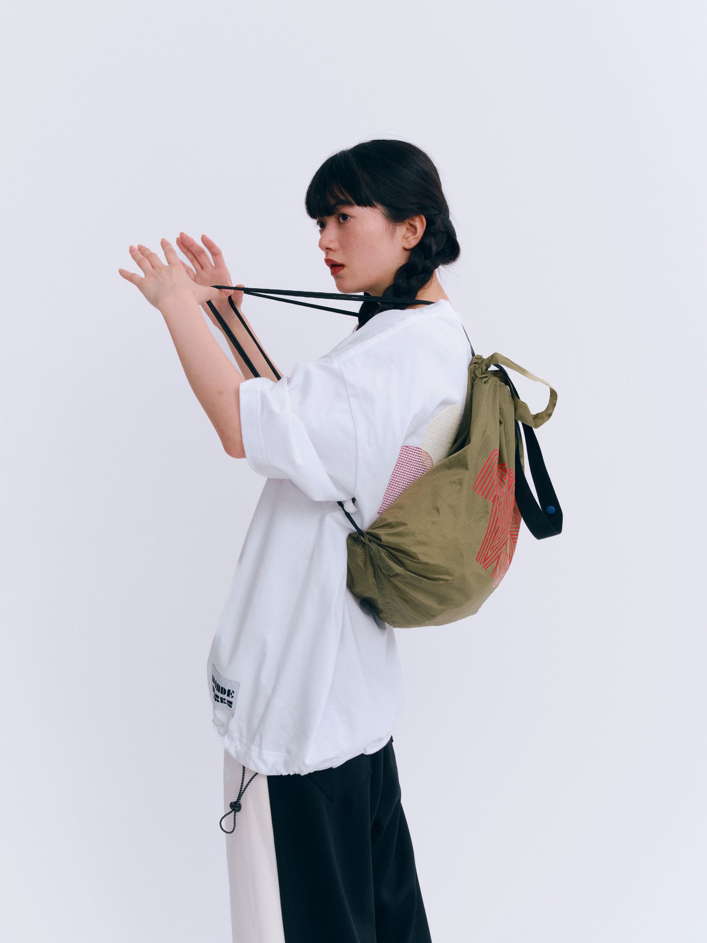 MONDEWORKロゴ３WAYナップサック 1
