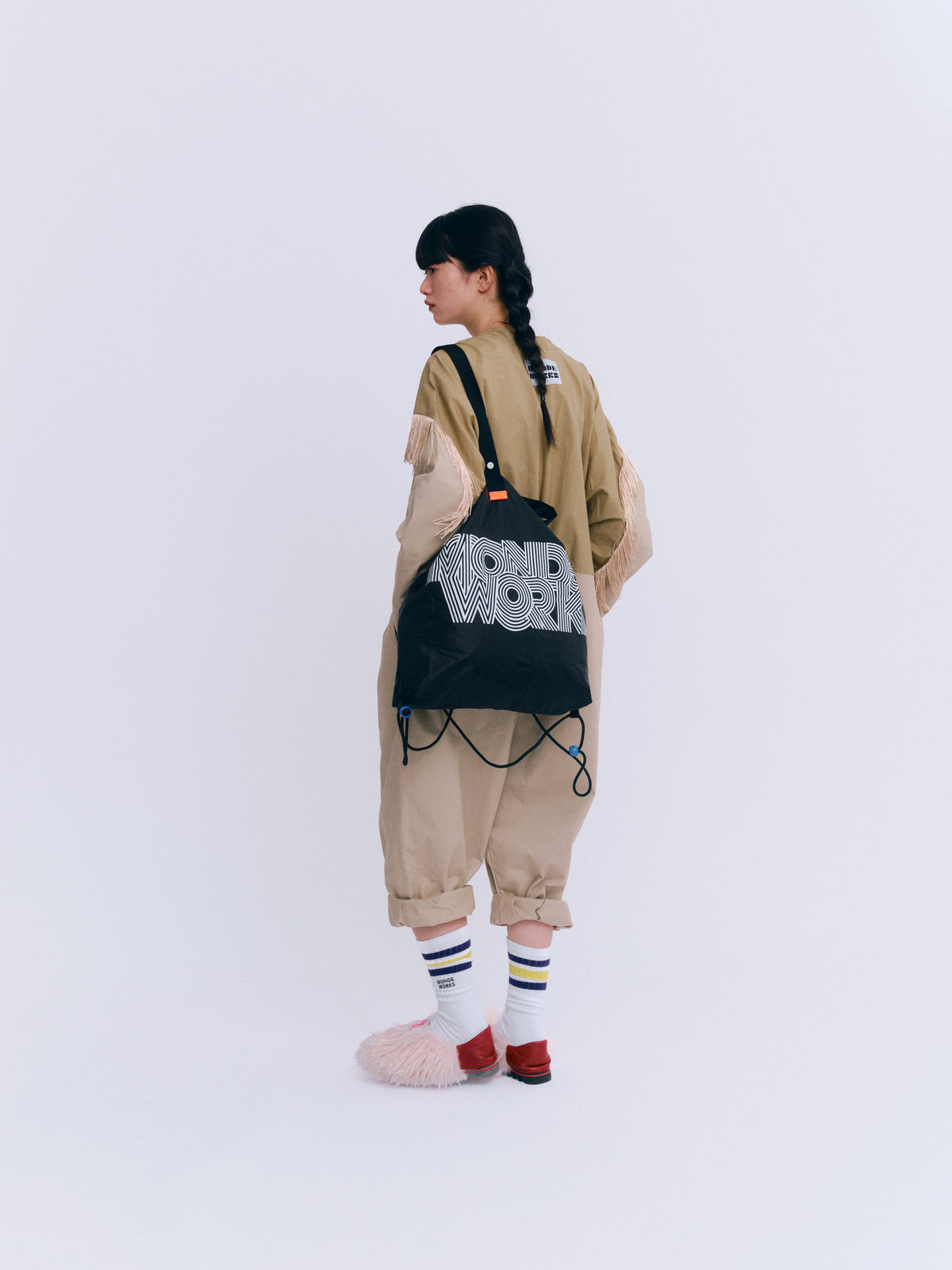MONDEWORKロゴ３WAYナップサック 8