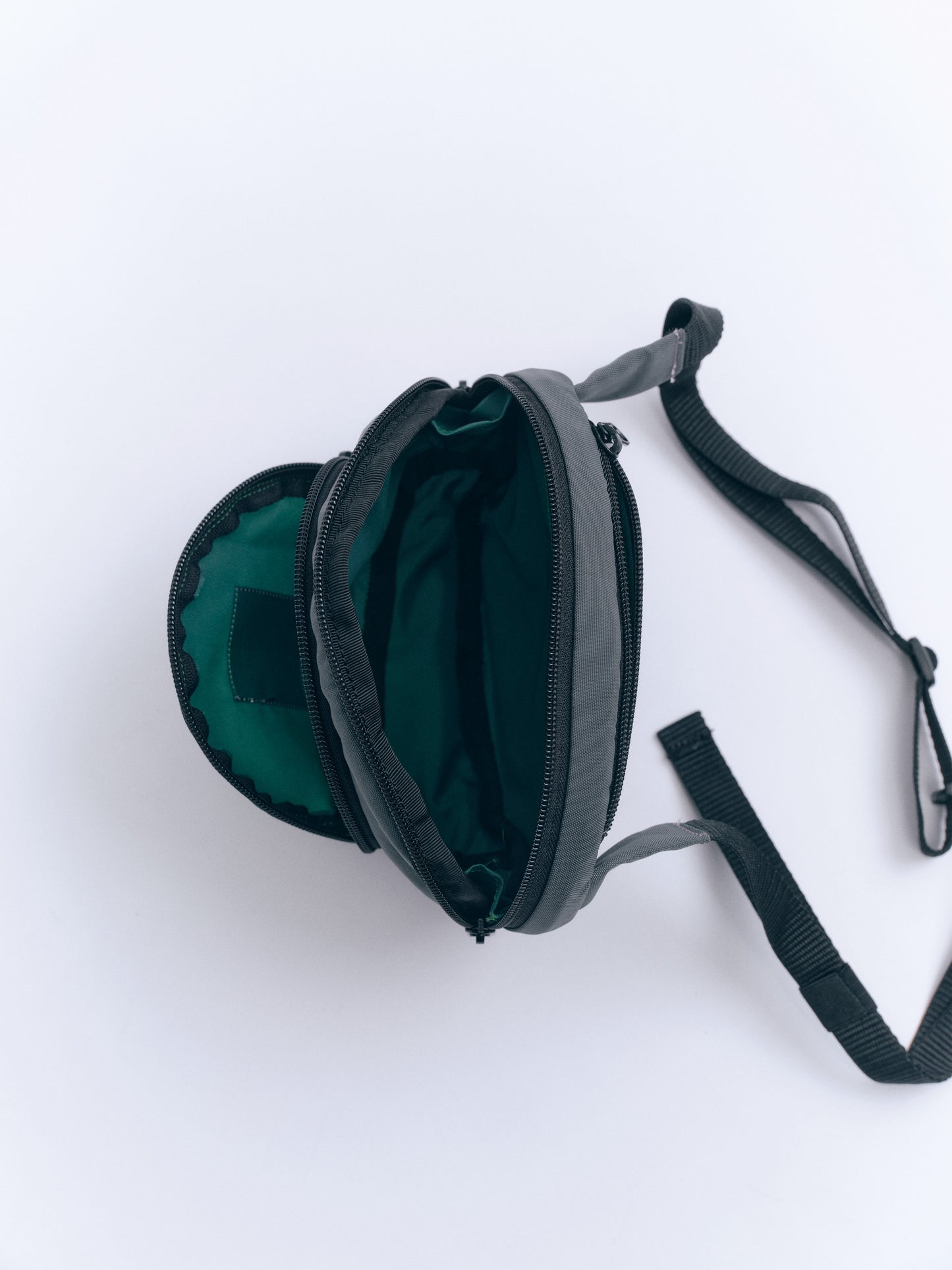 CIRCLE WAIST BAG